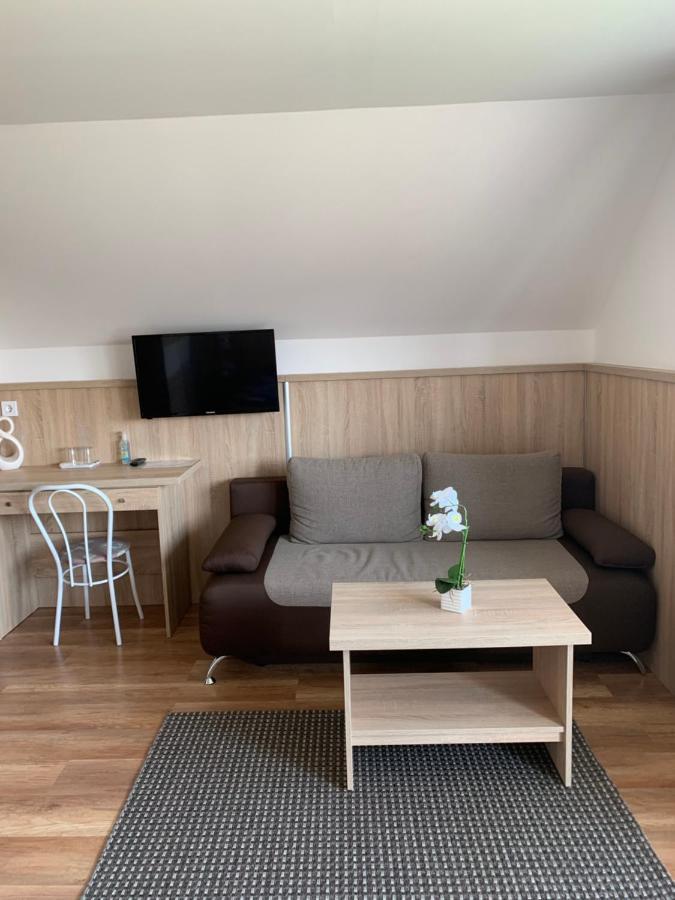 Kata Vendeghaz Hotell Bük Exteriör bild