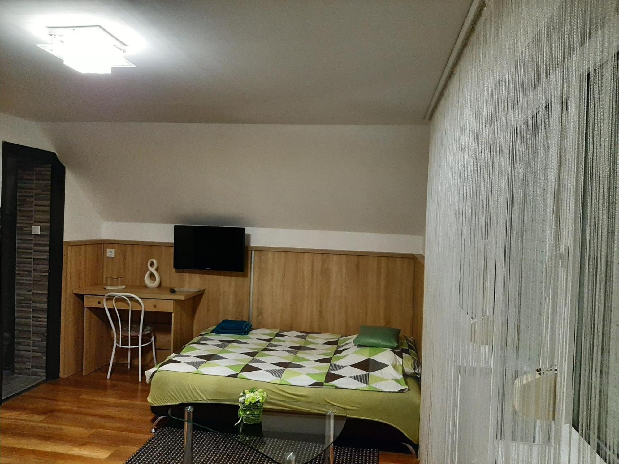 Kata Vendeghaz Hotell Bük Rum bild