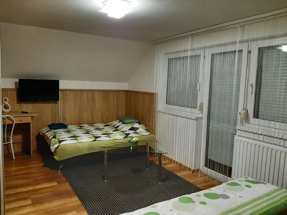 Kata Vendeghaz Hotell Bük Exteriör bild